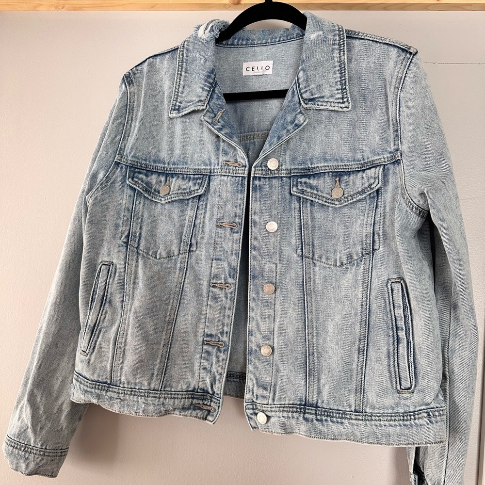 Lightwash Denim Jacket